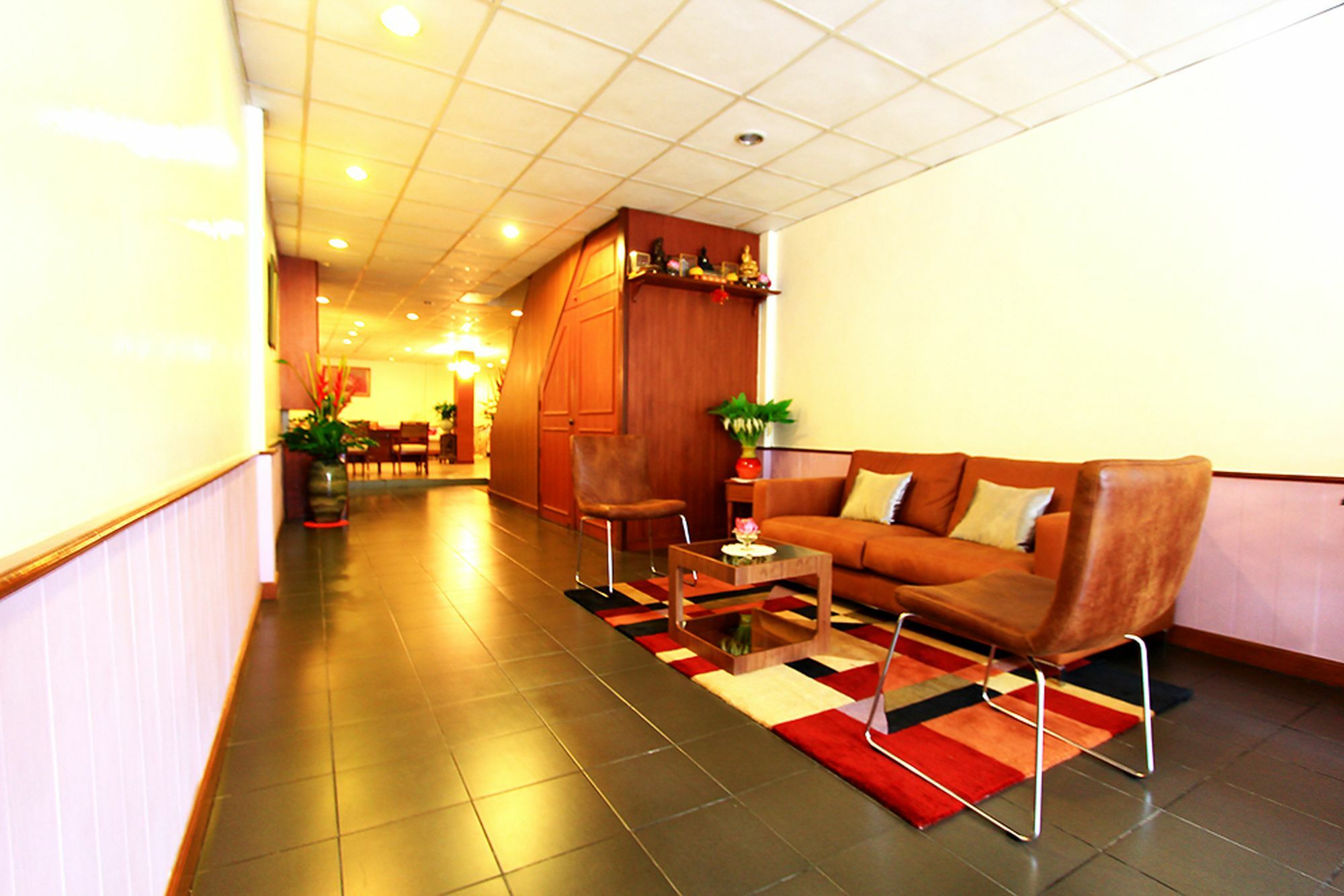 בנגקוק Travel Lodge Surawong (Adults Only) מראה חיצוני תמונה